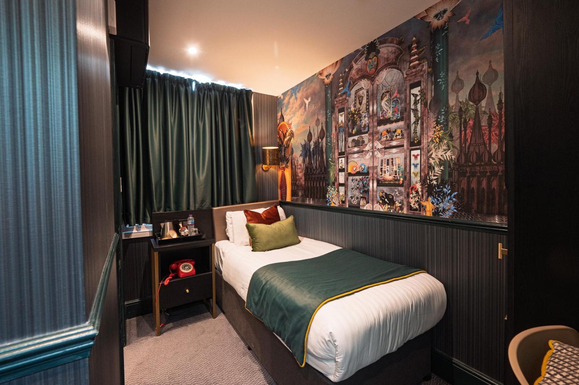Hotel Hyde Park 4*