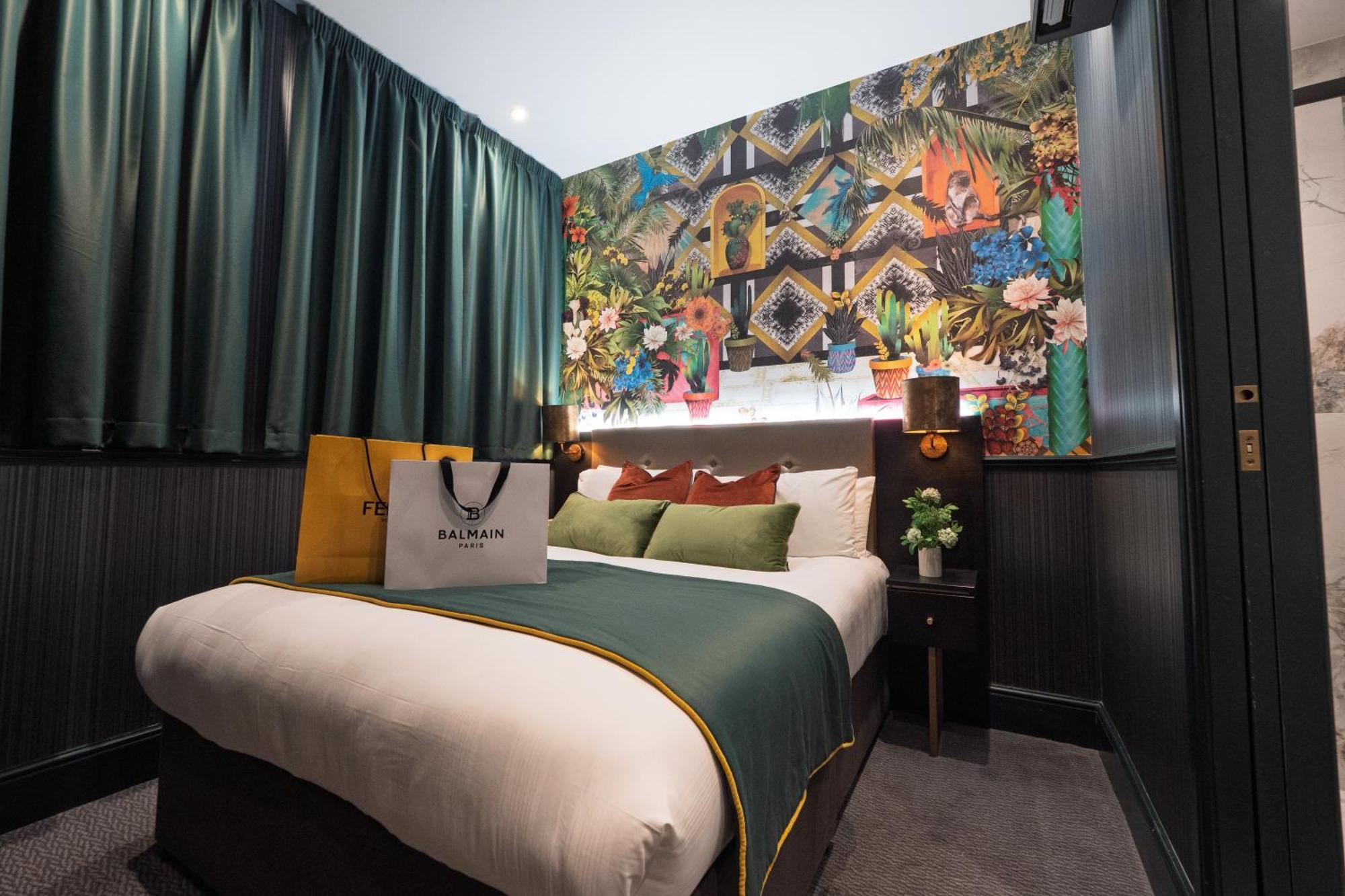 Hyde Park Hotel London