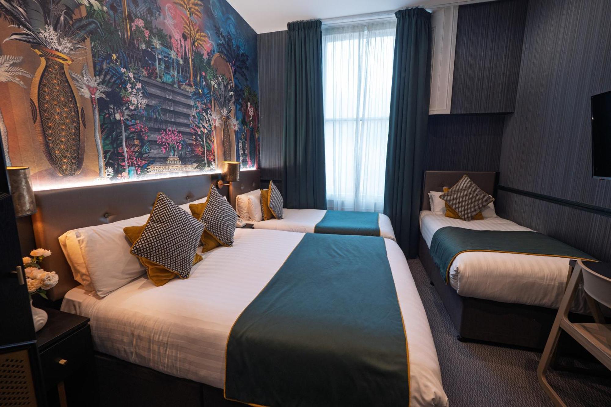 Hyde Park Hotel London