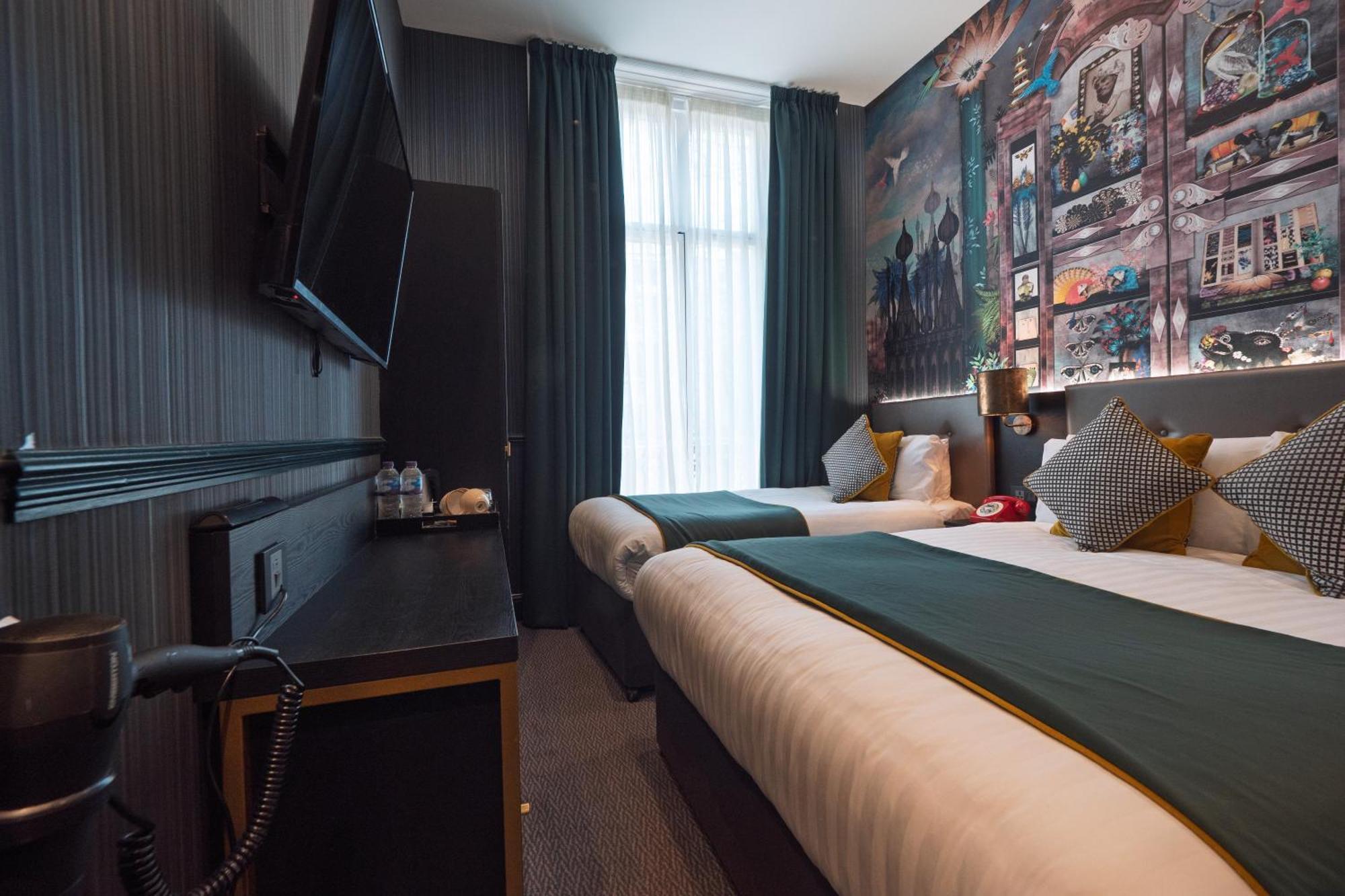 Hyde Park Hotel London