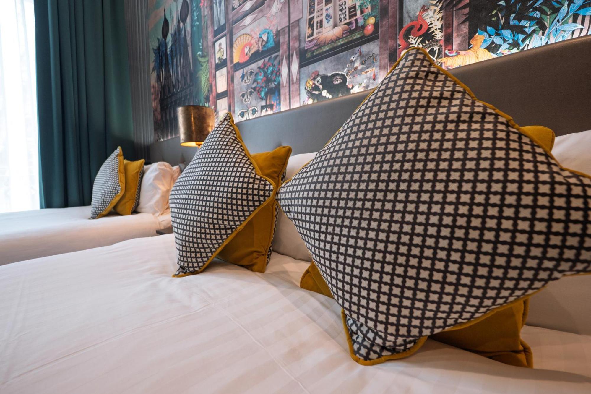 Hyde Park Hotel London